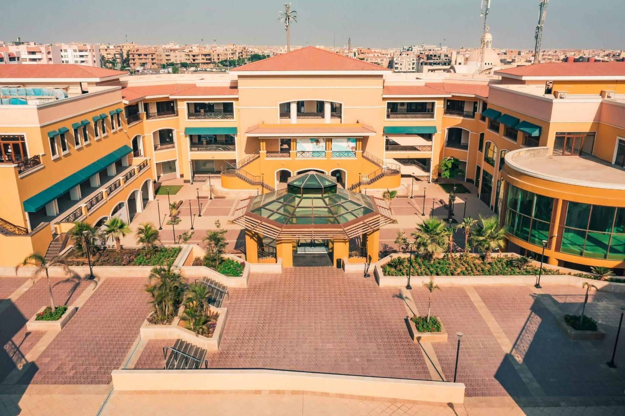 Easy Check In European Style Gate Way Mall Apartment *